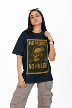 Men & Women, Oversized T-Shirts — Oversized Comfort